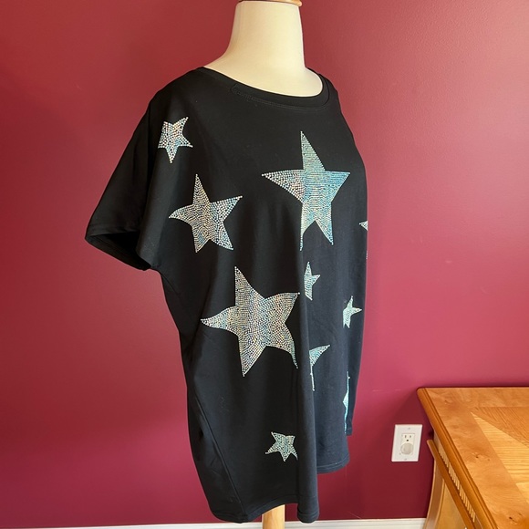 Mc Lorene black oversized tunic tee with iridescent stars one size - Picture 9 of 12